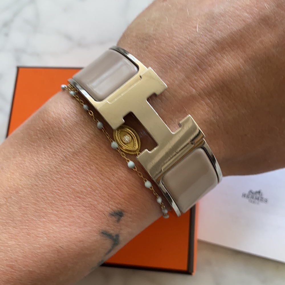 Hermes Large Clic Clac Bracelet in “Marron glacé”